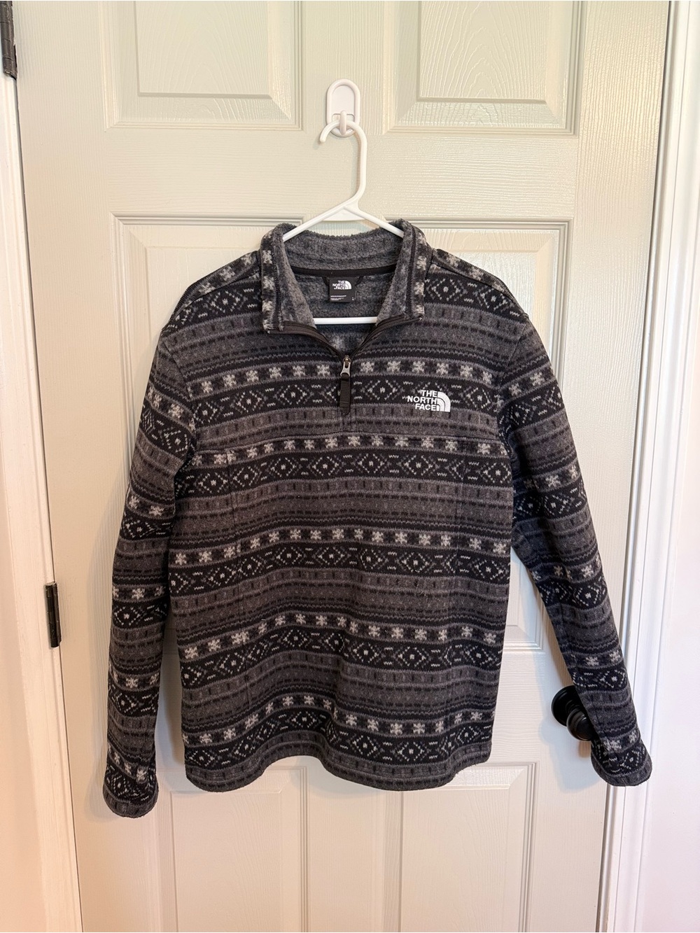 The North Face Fleece-Lined Pullover – Men’s Large
